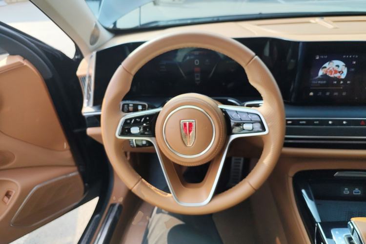 Used Hongqi H9 2024 2.0T Qixiang Luxury Business Edition