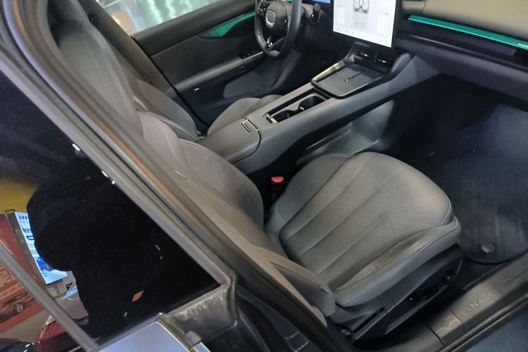 Used Lynk & Co 07 2024 EM-P 126 Long-Range Ultra
