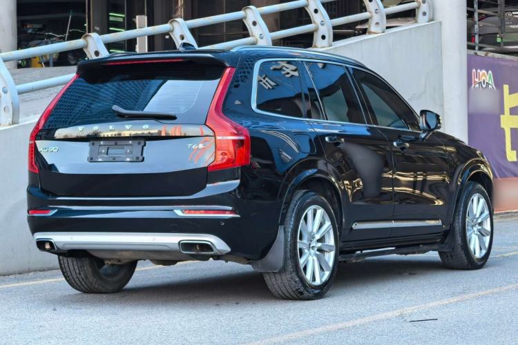 Used Volvo XC90 2019 T6 Zhiyi Edition 7-Seater China VI Standard Exterior 4
