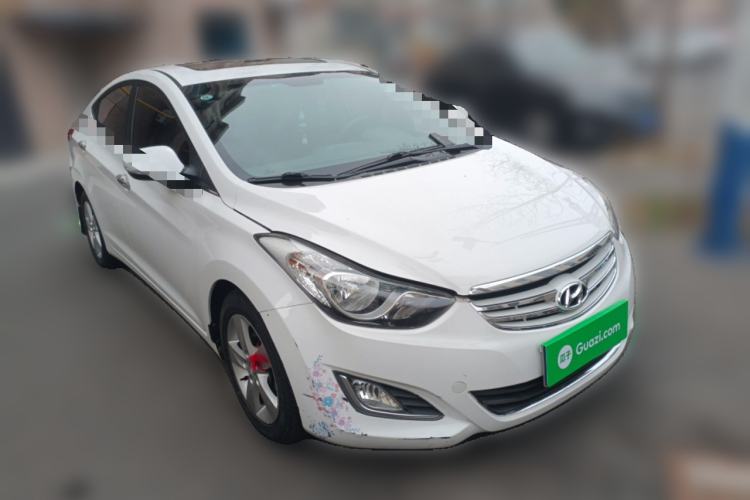 Used Hyundai Elantra (5th Generation / Langdong) 2012 1.6L Manual Leading Model Front Right 45 Deg