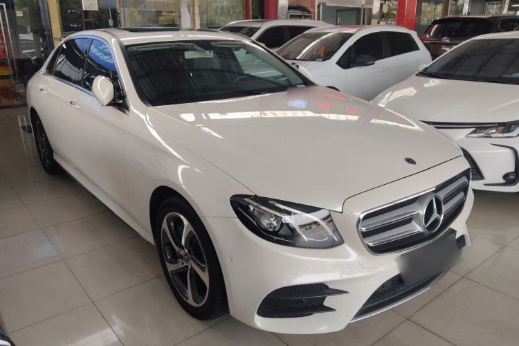 Used Mercedes-Benz E-Class 2017 E 300 L Sporty and Stylish Model Front Right 45 Deg