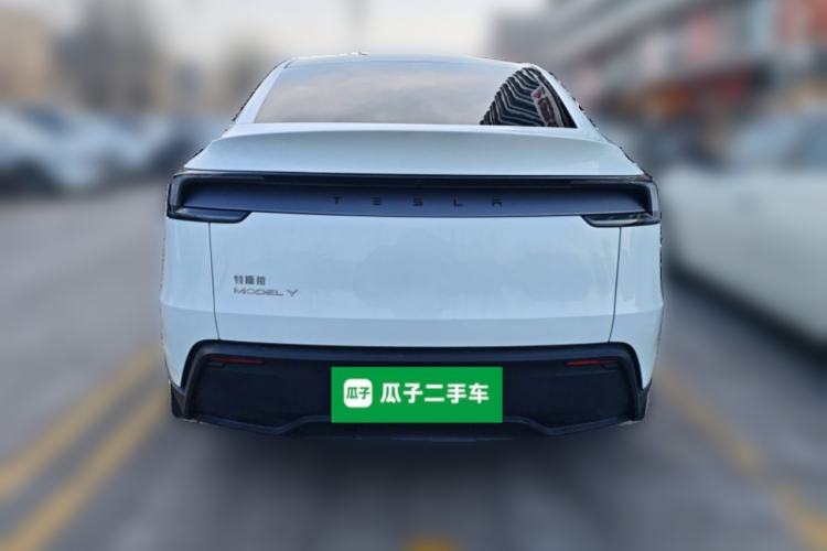 Used Tesla Model Y 2025 Rear-Wheel Drive First Edition