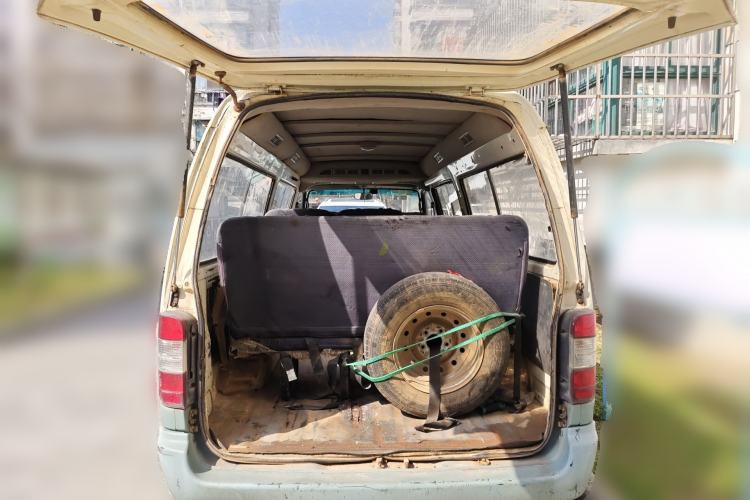 Used Foton Scenic 2012 2.0L Express Standard Long-Wheelbase Version 491EQ4A
