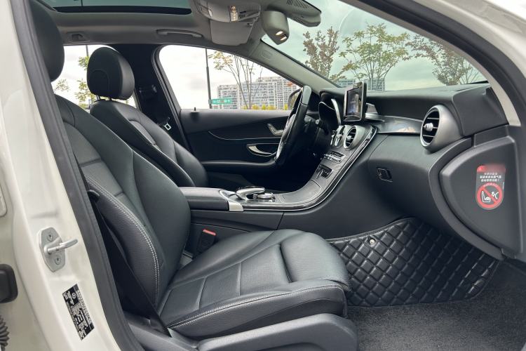 Used Mercedes-Benz C-Class 2015 C 200 station wagon