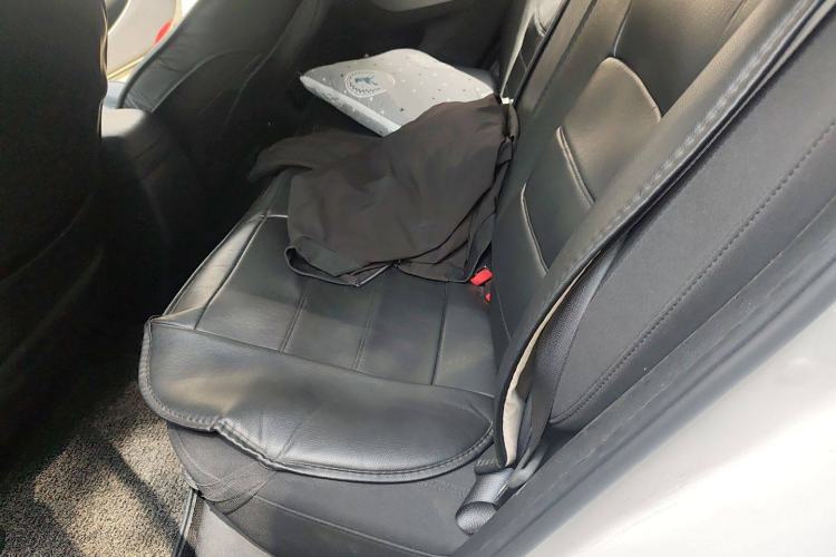 Used Hyundai Elantra (5th Generation / Langdong) 2016 1.6L Automatic Prestige Model Left Rear Seat