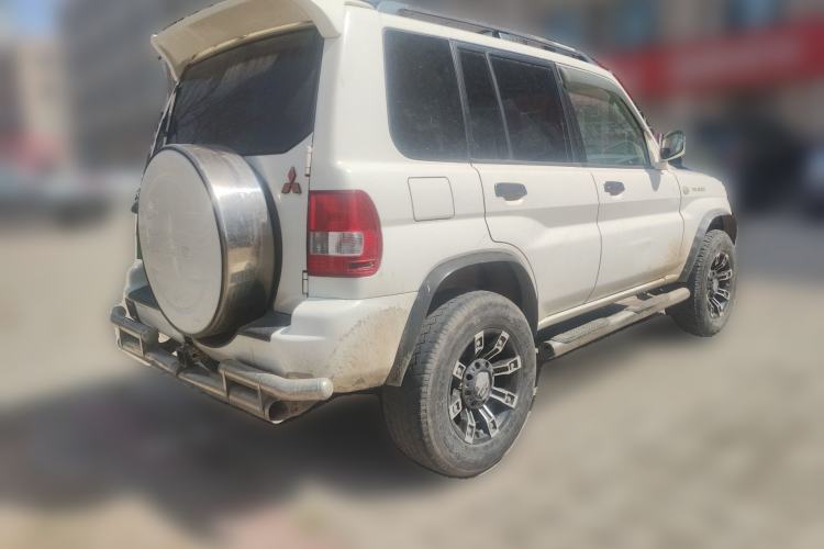 Used Leopaard Feiting 2009 2.0L 4x4 Standard Edition
