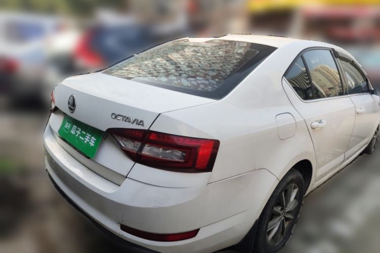 Used Skoda Octavia 2018 1.6L Automatic Comfort Edition Rear