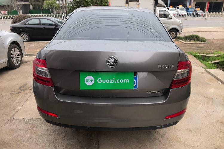Used Skoda Octavia 2015 1.6L Automatic Yijie Edition