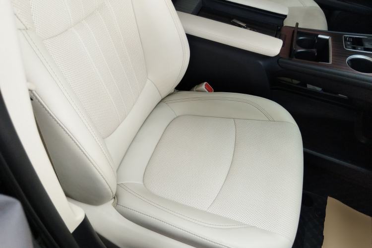 Used Toyota Granvia 2024 2.5L Hybrid Prestige ULTRA Edition
