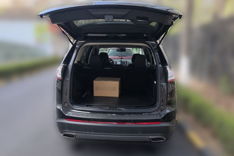 Used Ford Edge 2017 EcoBoost 245 Two-Drive Platinum Edition 5 Seats
