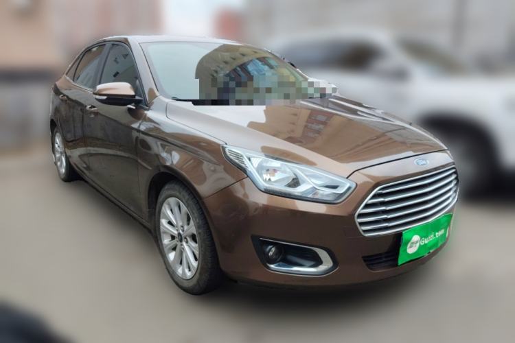 Used Ford Escort 2015 1.5L Automatic Fashion Model Front Right 45 Deg