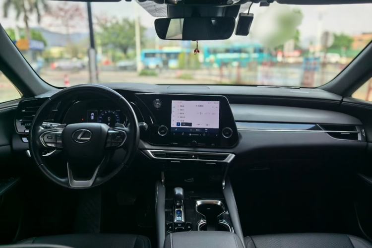 Used Lexus RX 2023 350h Two-Wheel Drive Enjoyment Version