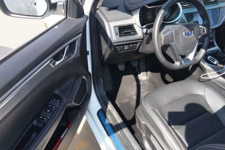 Used Geely Auto Emgrand GL 2018 1.8L Manual Elite Smart Connectivity Version