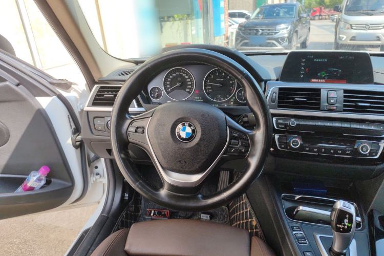 Used BMW 3 Series 2018 320Li Fashion Model
