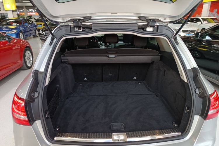 Used Mercedes-Benz C-Class 2017 Facelift C 180 Estate