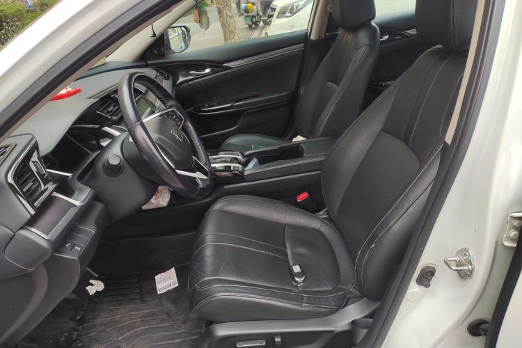 Used Honda Civic 2016 220TURBO CVT Prestige Edition
