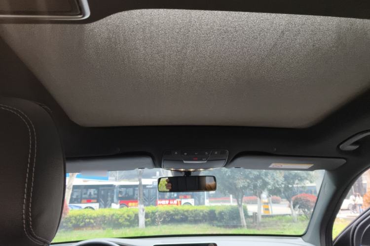 Used Mercedes-Benz GLC 2021 GLC 260 L 4MATIC Dynamic Edition Headliner