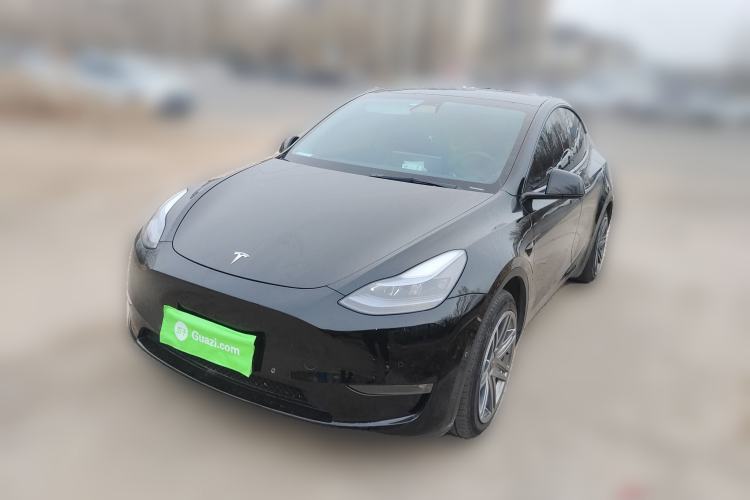 Used Tesla Model Y 2023 Long-Range All-Wheel-Drive Version
