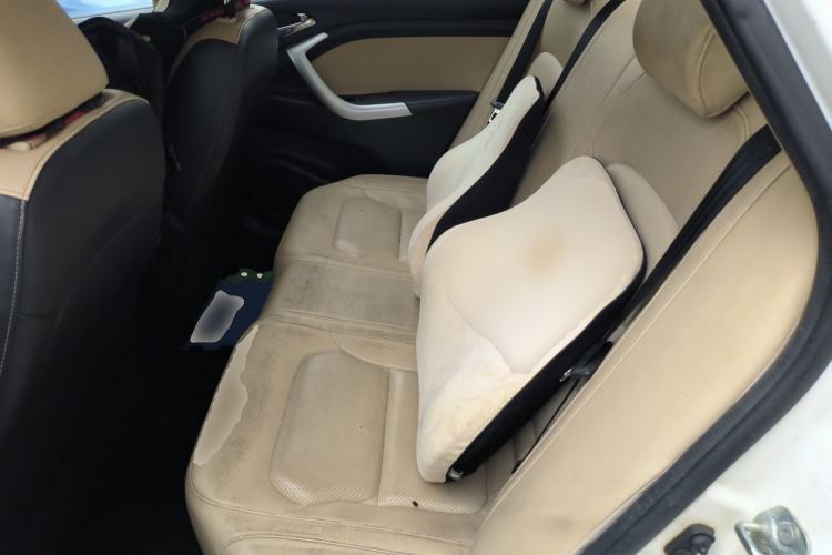 Used CHANGAN Alsvin V7 2016 1.6L Manual Enjoyment Model China IV Standard