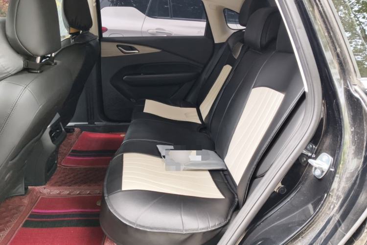 Used Wuling Xingguang 2024 Co-Creation Edition 510 Advanced Model Left Rear Seat
