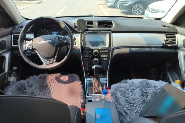 Used Haval H2 2016 Red-Label 1.5T Automatic Two-Wheel Drive Luxury Model