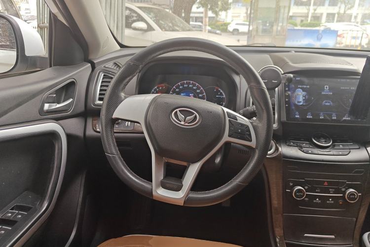 Used HYOSOW S6 2016 1.5T Manual Leading Model Steering Wheel