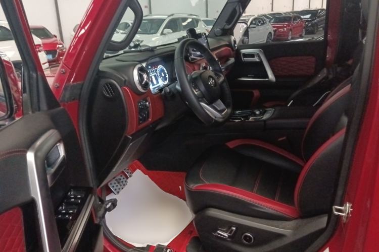 Used BAIC Off-Road BJ40 2019 2.3T Automatic Four-Wheel Drive Urban Hunter Edition Premium Model China VI Emission Standard