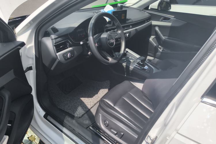 Used Audi A4L 2018 30th Anniversary Edition 40 TFSI Trendy Model