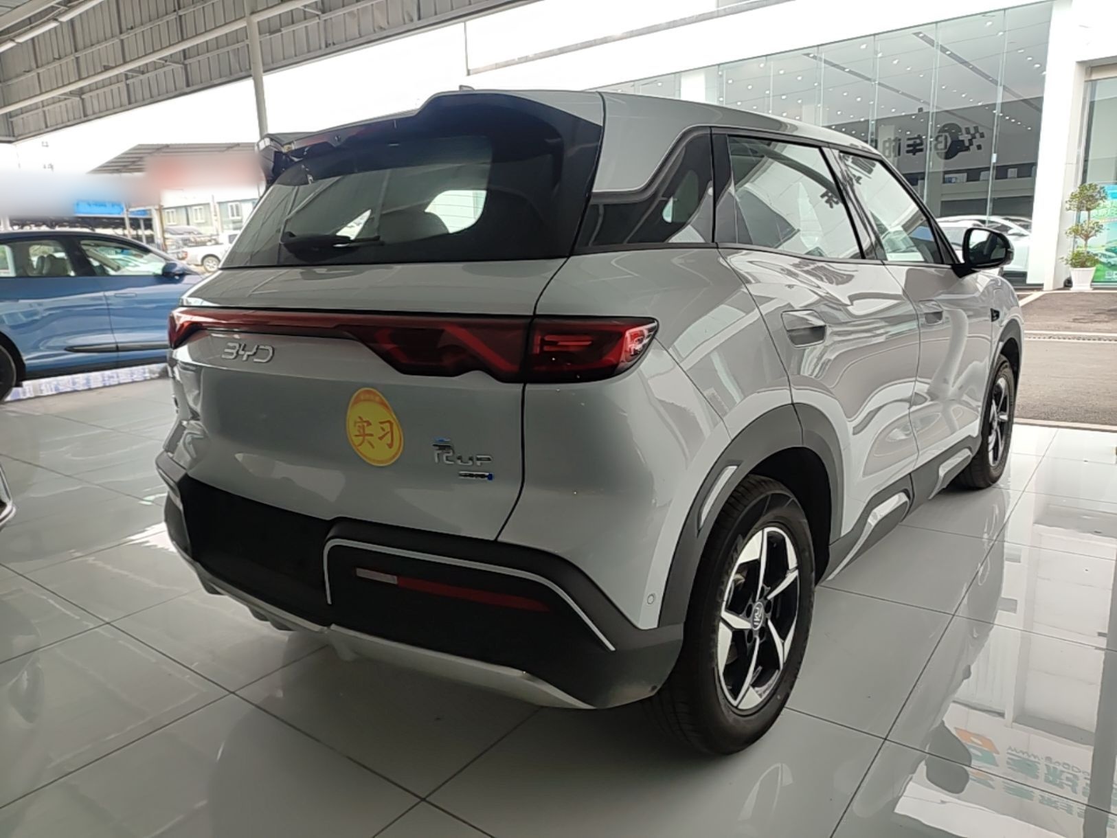BYD Yuan UP 2025 Intelligent Driving Version 401 km Leading Edition — снимка 6