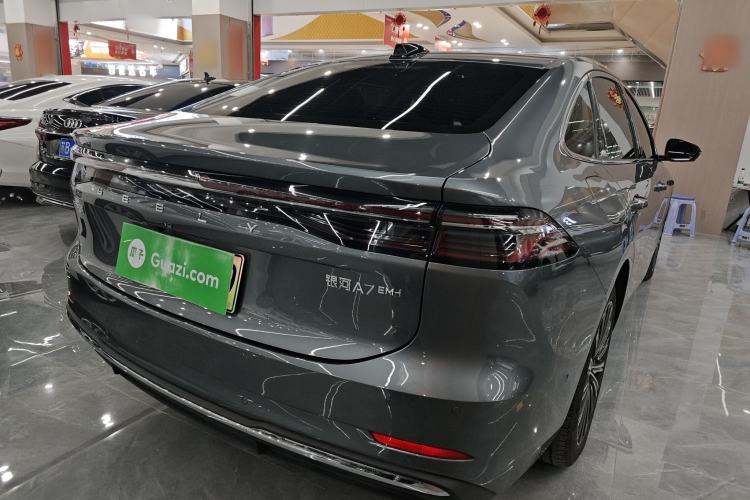 Used Geely Galaxy A7 2025 Model EM-i 150km Starship Edition