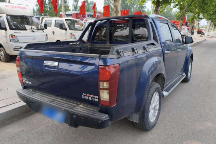 Used Isuzu D-MAX 2020 1.9T Two-Wheel Drive Automatic Comfort Edition China VI Standard RZ4E Hi-Power
