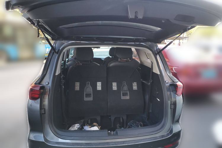 Used Wuling Victory 2020 1.5T CVT Flagship Edition Trunk