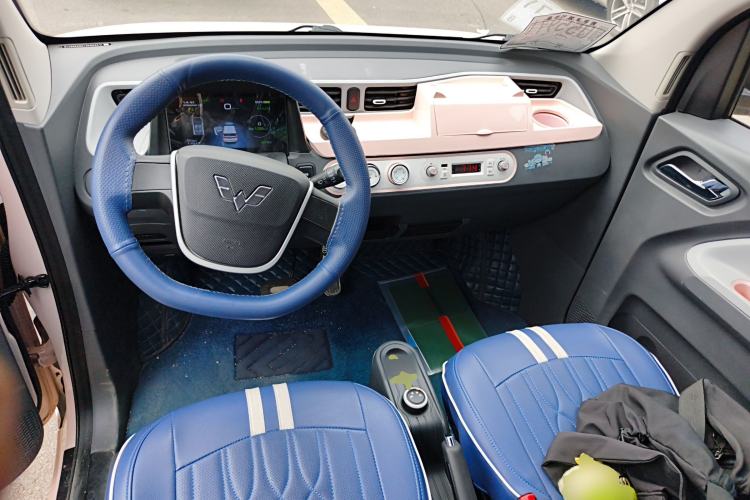 Used Wuling Hongguang MINIEV 2022 Macaron Premium Model – Lithium Iron Phosphate
