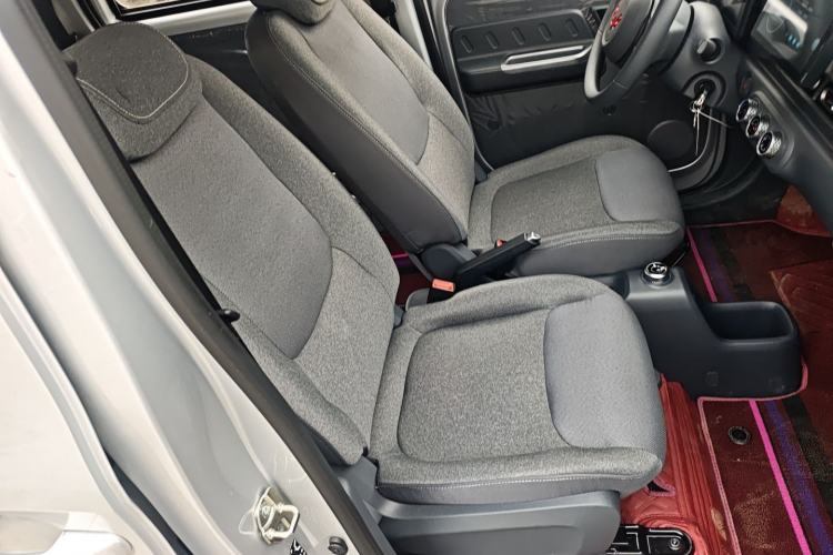 Used Wuling Zhiguang New Energy 2025 Standard Model Right Front Seat