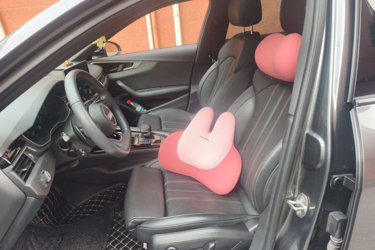 Used Audi A4L 2023 40 TFSI Luxury Dynamic Model