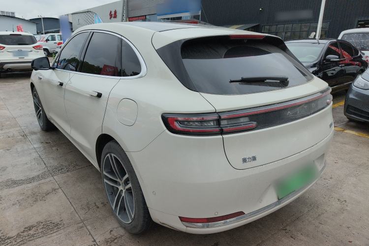 Used Hima AITO M5 2025 Extended-Range Ultra All-Wheel-Drive Version