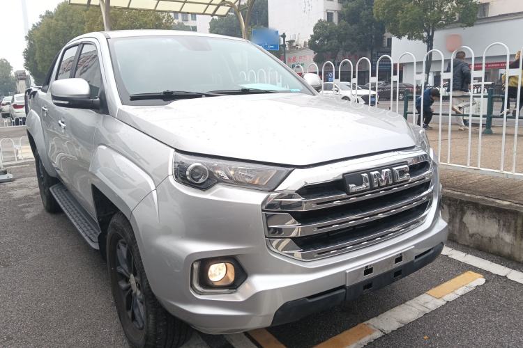 Used JMC Yuhu 7 2022 2.0T Manual Diesel Two-Wheel Drive Comfort Version Standard Wheelbase
