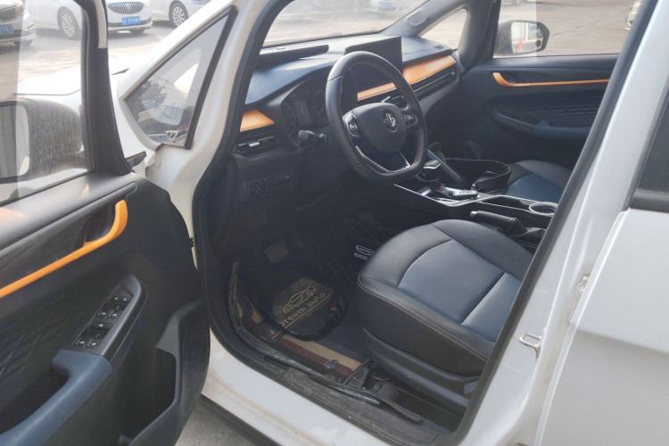 Used Livan X3 PRO 2022 1.5L CVT Xiao Sa
