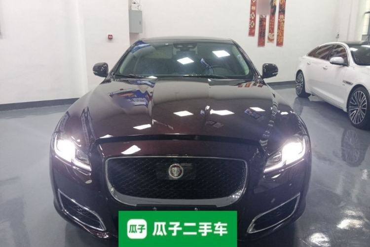 Used Jaguar XJ 2018 XJL 3.0 SC Two-Wheel-Drive Panoramic Business Edition
