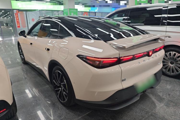 Used ARCFOX Alpha S5 2024 708MAX 200kW