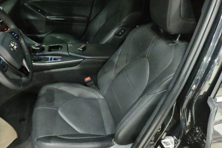 Used Toyota Avalon 2021 2.5L Luxury Edition Left Front Seat