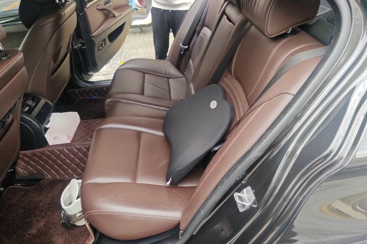 Used BMW 5 Series 2014 525Li Luxury Design Package
