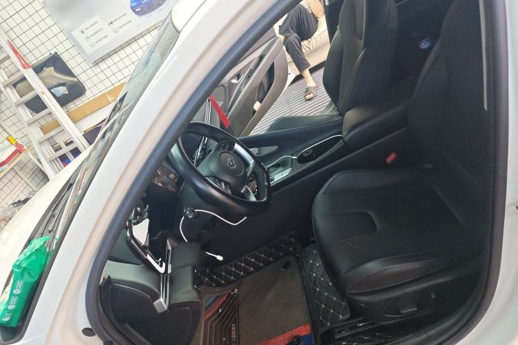 Used Hyundai Elantra 2022 1.5L CVT LUX Prestige Edition
