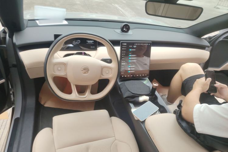 Used Nio ET5T 2024 75kWh Touring Center Console