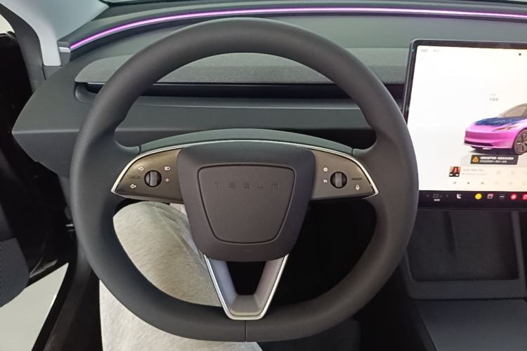 Used Tesla Model 3 2023 Long-Range All-Wheel-Drive Version