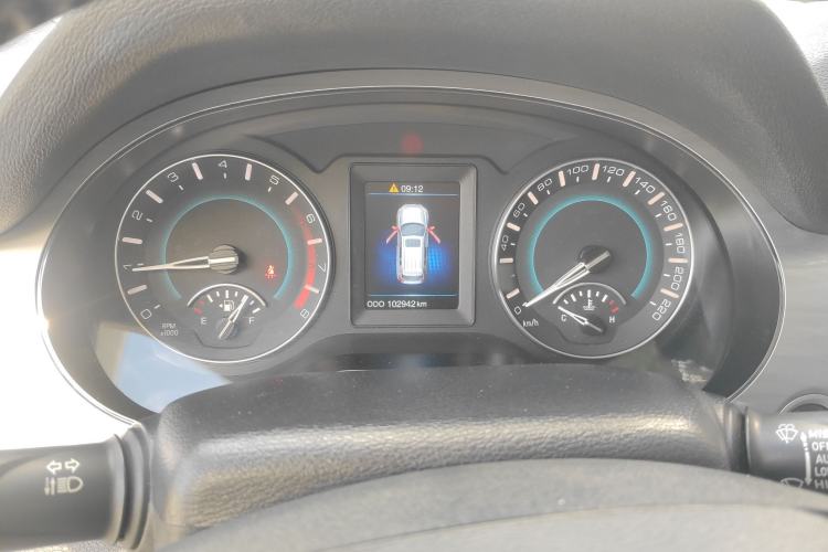 Used Haval H2 2016 Red Label 1.5T Manual Two-Wheel Drive Elite Model
