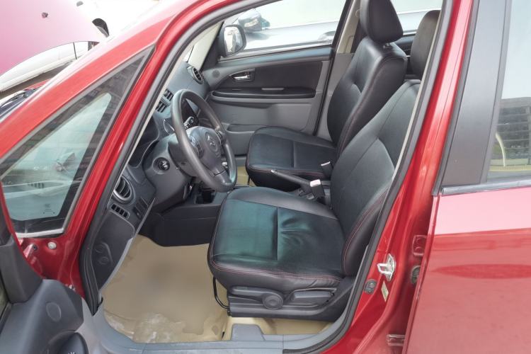 Used Suzuki SX4 2011 Hatchback 1.6L Automatic Comfort Model