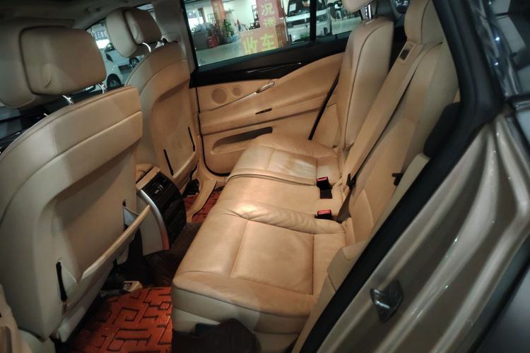 Used BMW 5 Series GT 2013 535i Elegant Edition
