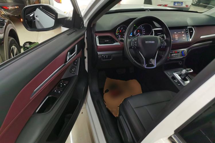 Used Haval H6 Coupe 2019 1.5T Automatic Two-Wheel Drive Luxury Smart Connectivity Version China VI Standard
