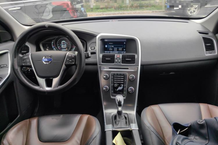 Used Volvo XC60 2014 T6 Zhiyi Edition Center Console